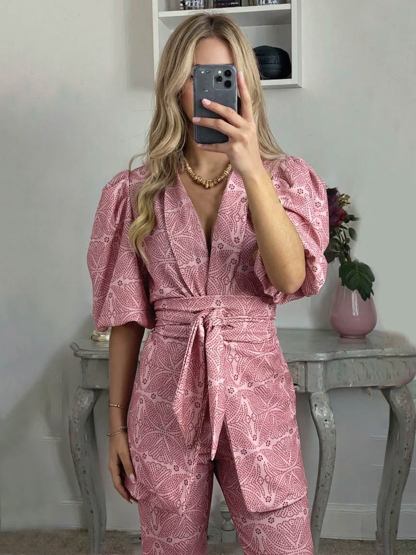 Chemise décontractée à manches bouffantes imprimée de style ethnique