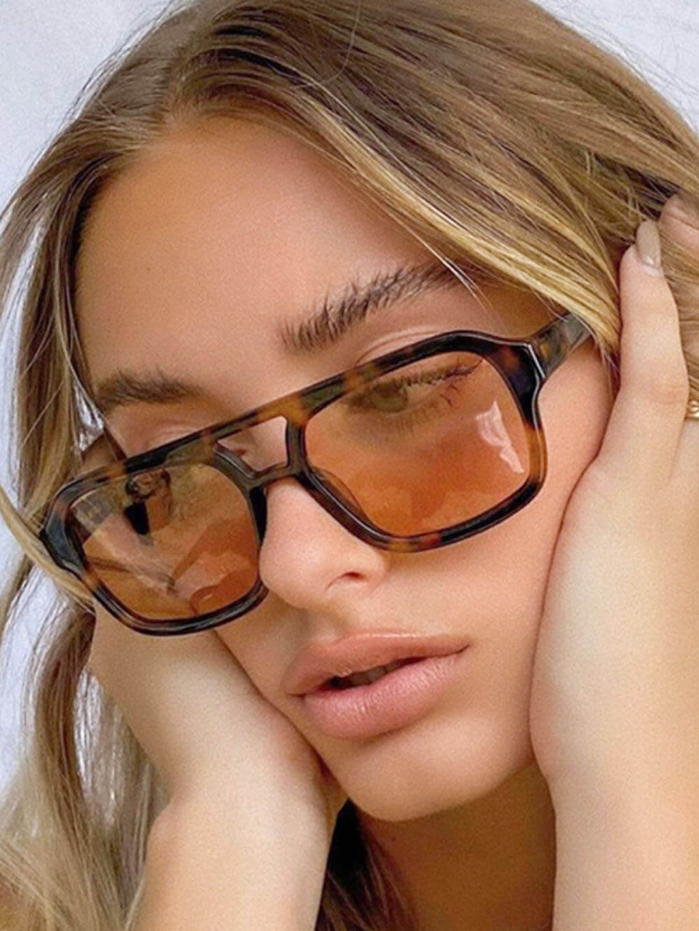 Stylish And Simple Double-Beam Large Frame Sunshade Sunglasses