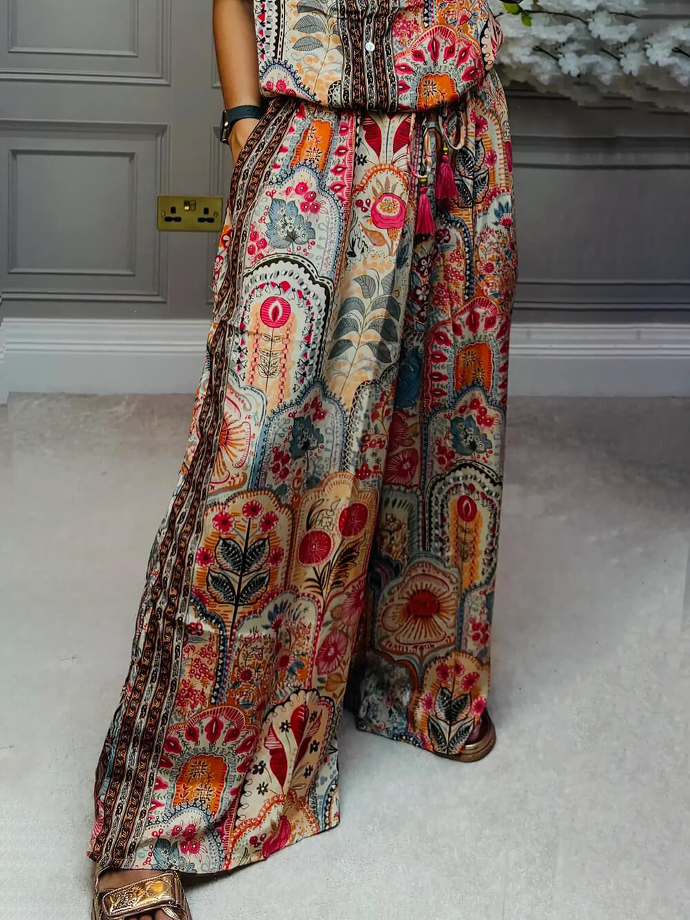 Pantalon large décontracté à taille élastique et poches à imprimé bohème