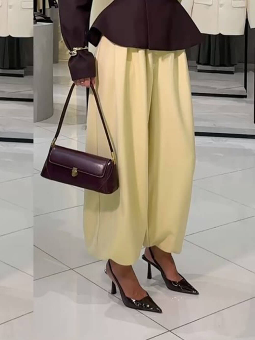 Retro-Jacke mit gerüschtem Revers und Taillenschnürung