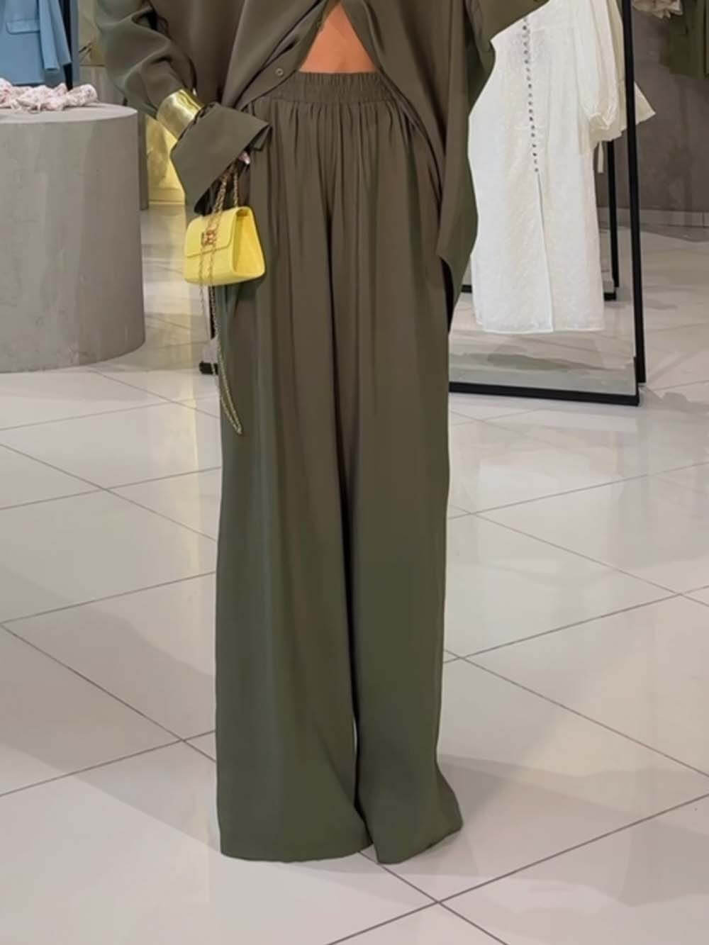 Classic High-Rise Pleated Pocket Wide-Leg Pants