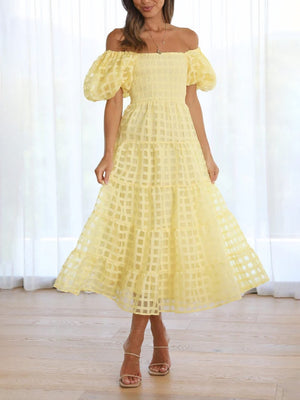 Modisches One-Shoulder-Chiffon-Swing-Midikleid mit Puffärmeln