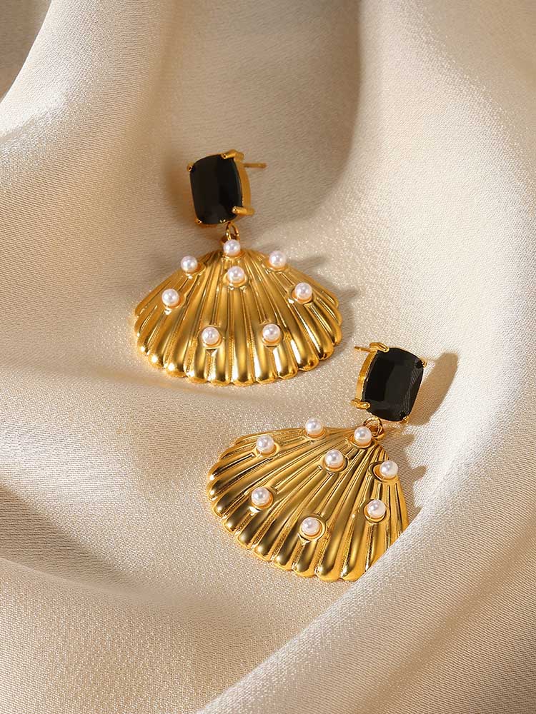 Boucles d'oreilles exquises en coquillage de perles