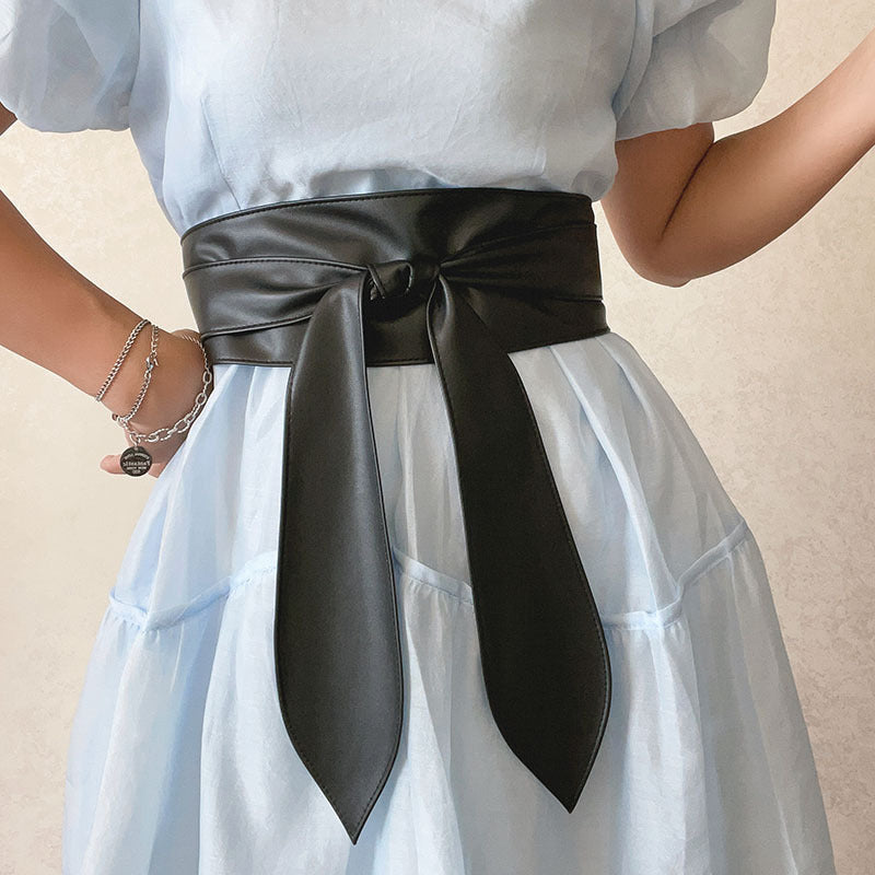 The Valeria Wrap Belt