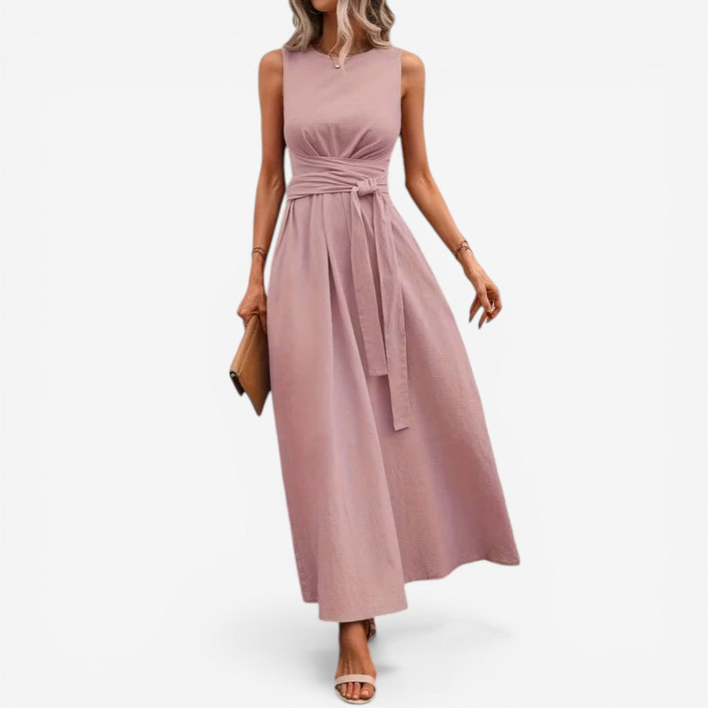 Nireva | Refined Dress