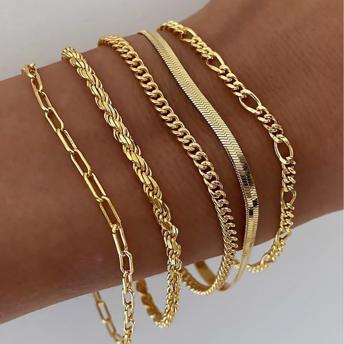 Ravelle | Elegant chains