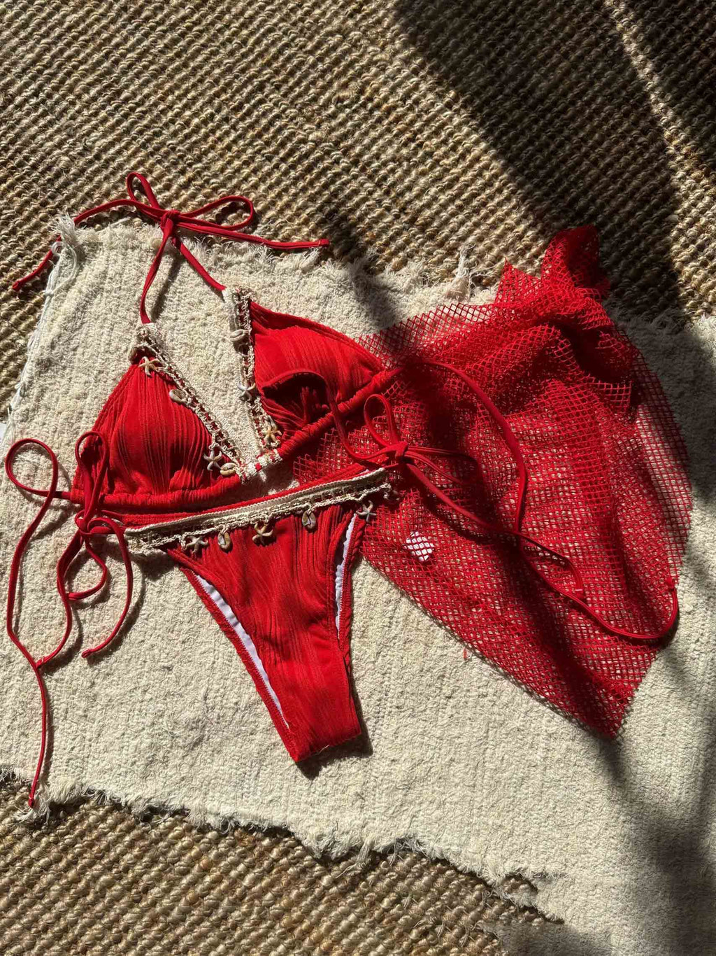 Sexy dreiteiliges Bikini-Set mit Seestern-Quasten-Tüllrock