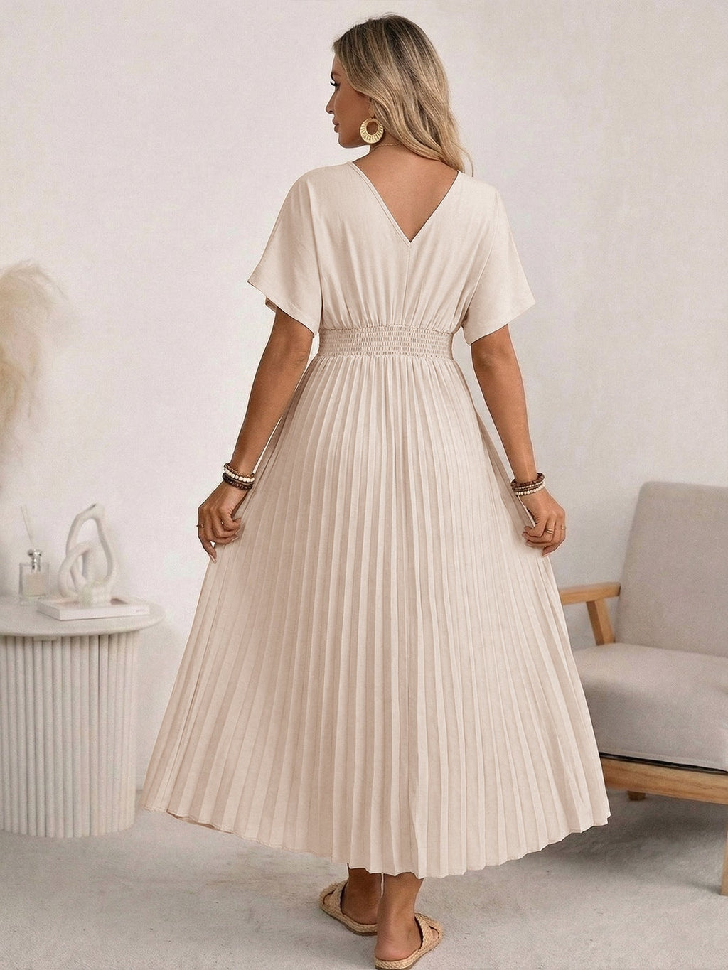 V-Neck Batball Sleeve Pleated Dress