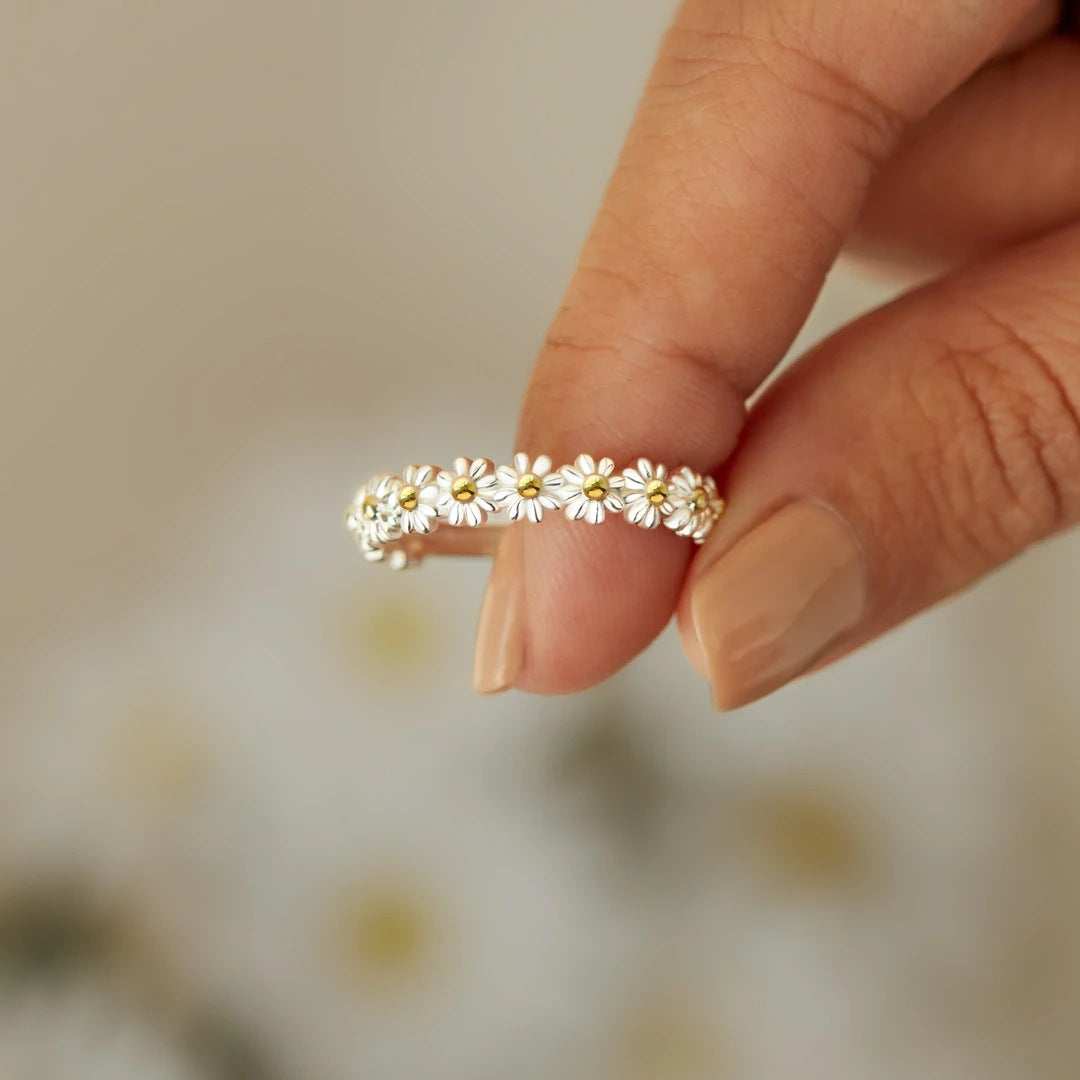 Larelle | Pearl Ring
