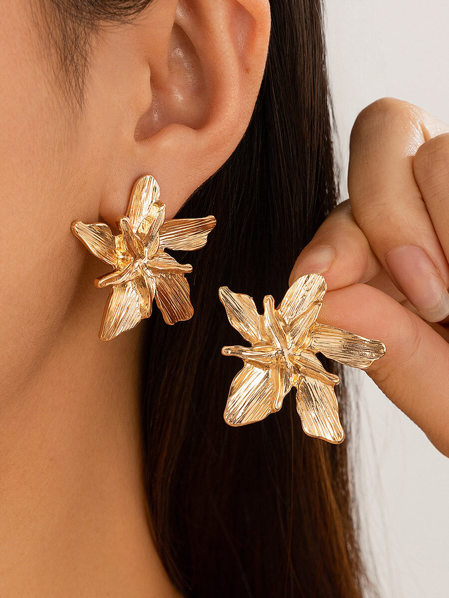 Boucles d'oreilles en métal texturé à fleurs