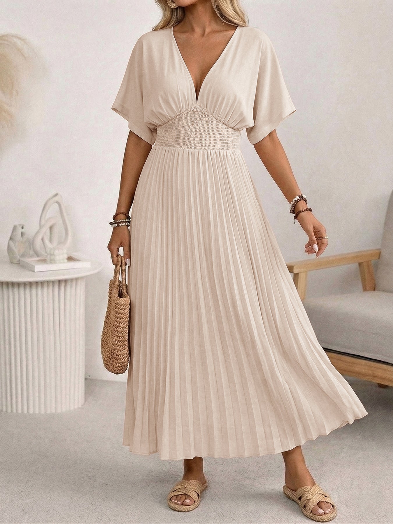 V-Neck Batball Sleeve Pleated Dress