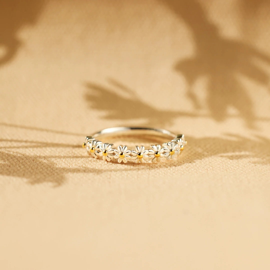Larelle | Pearl Ring