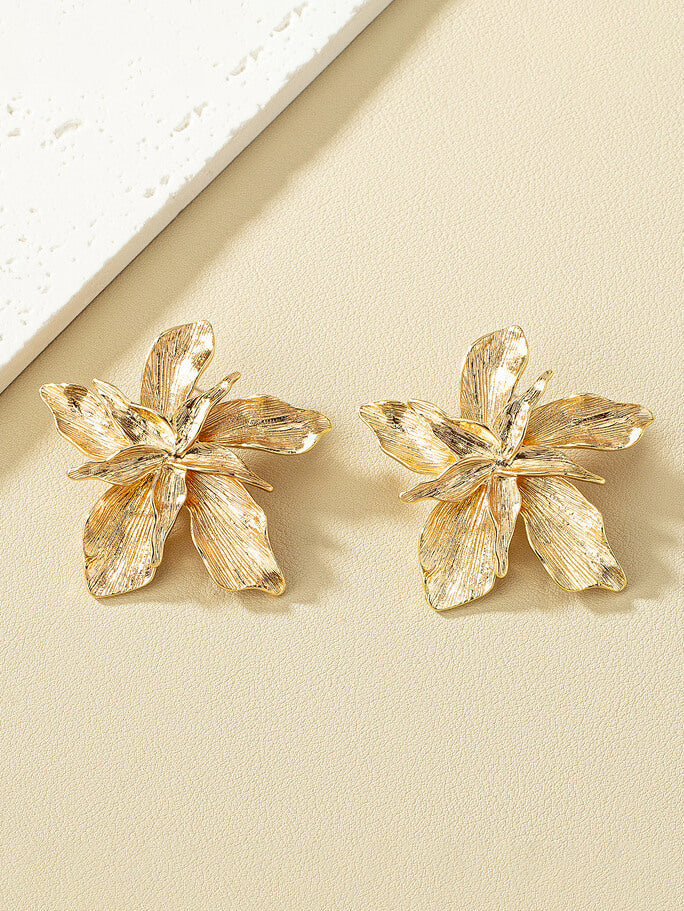 Boucles d'oreilles en métal texturé à fleurs