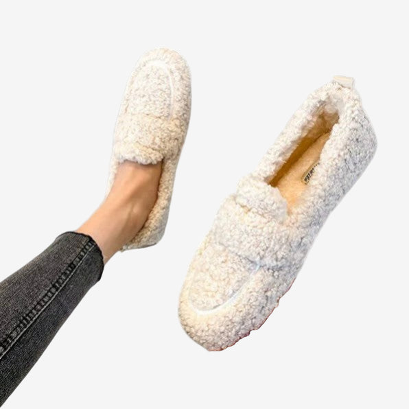 Elyonne | Classic Flats