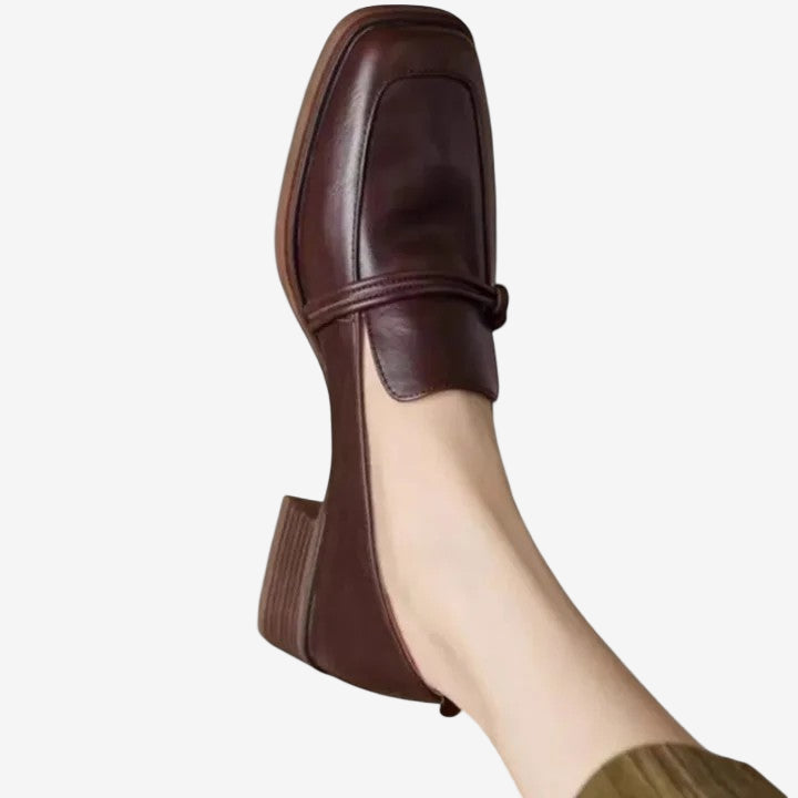 Serane | Chic Flats