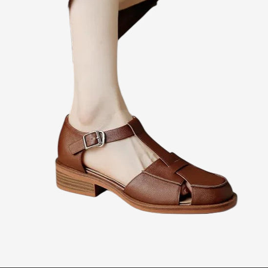 Myvra | Clean Cut Mary Janes
