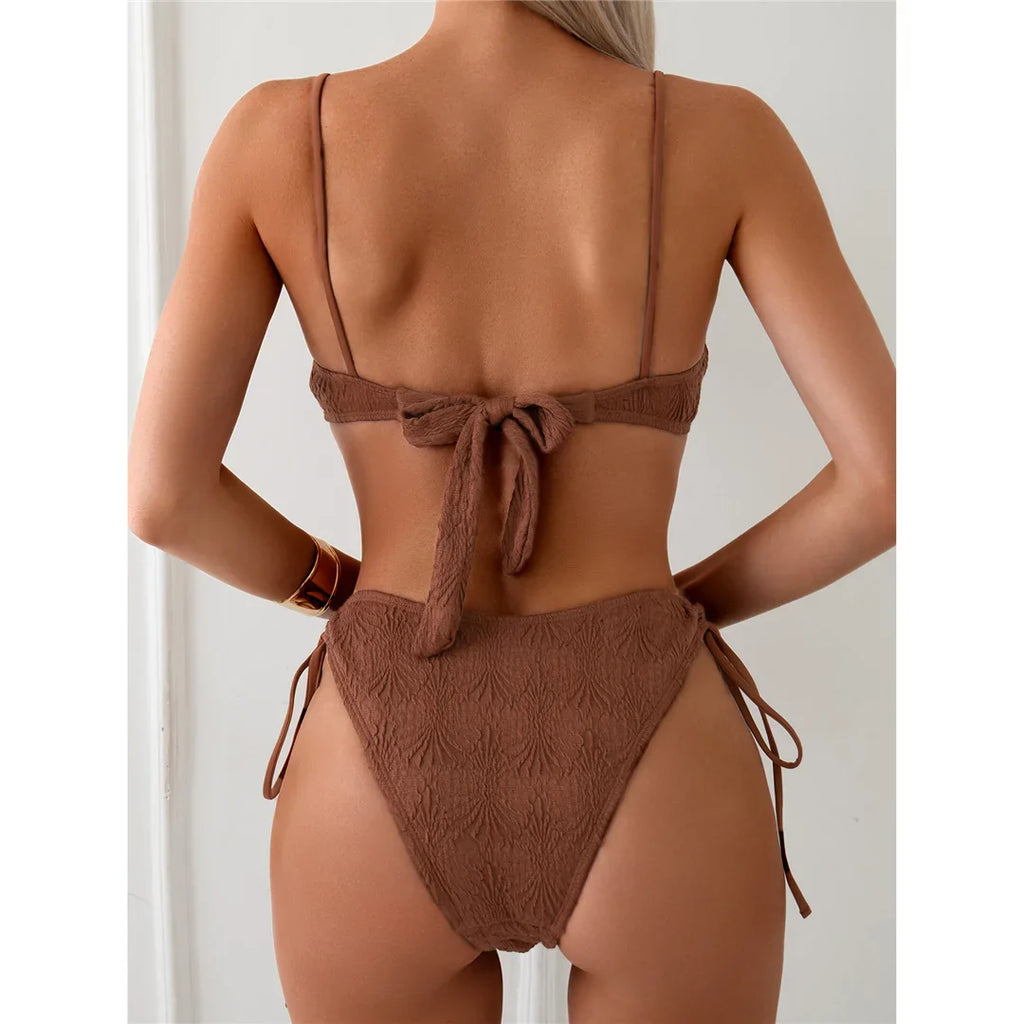 Wrinkled Underwired Knotted Bikini Set