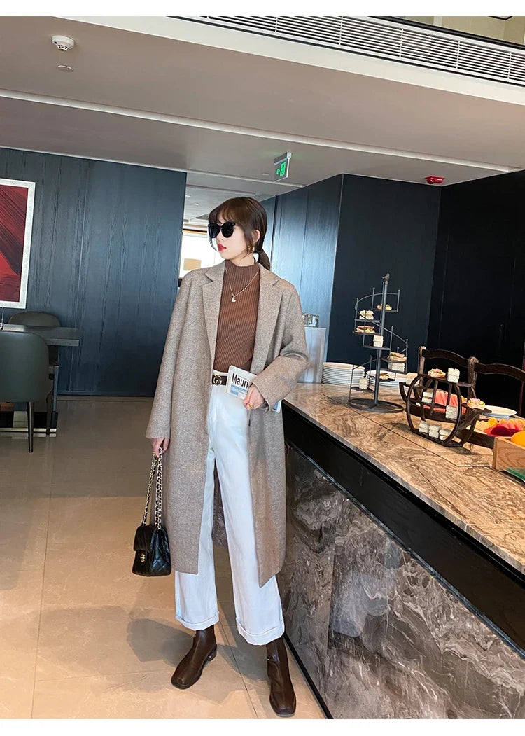 Elowyn Slim Turtleneck Sweater