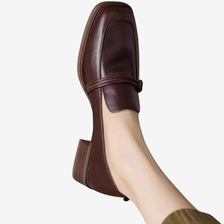Serane | Chic Flats