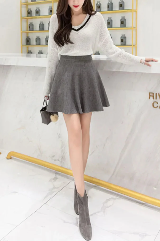Women’s Knit Mini Skirt