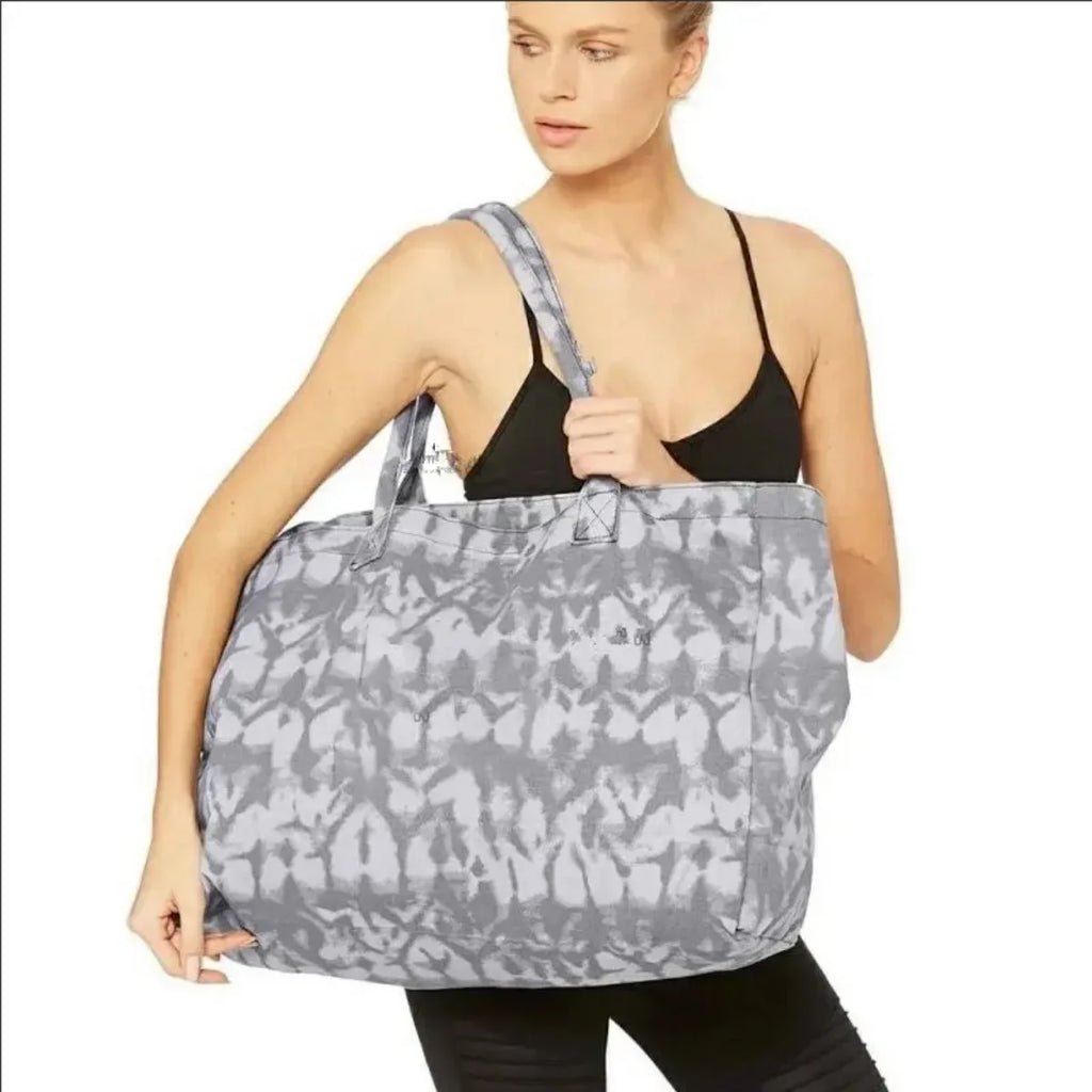 Large Capacity Canvas Fitness Bag