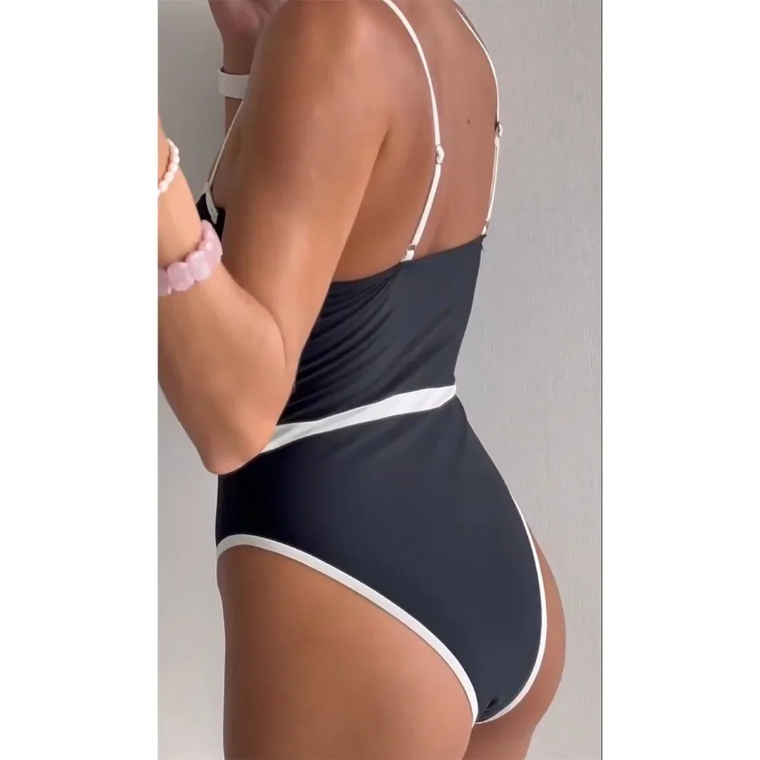 Splicing Underwired One Piece Swimsuit