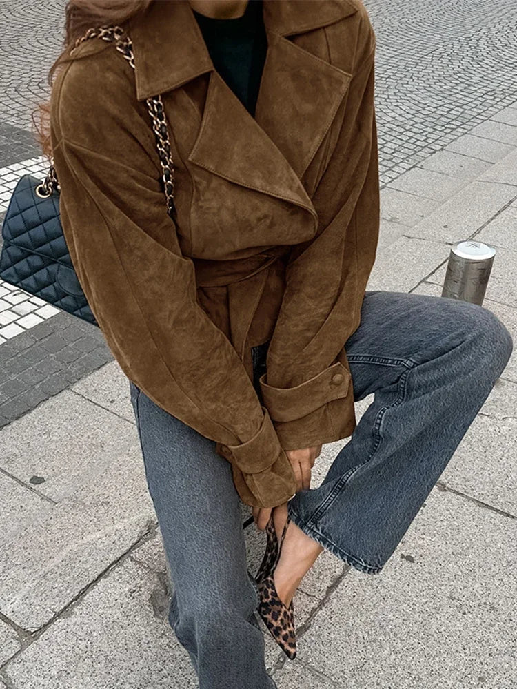 Retro braune Wildlederjacke