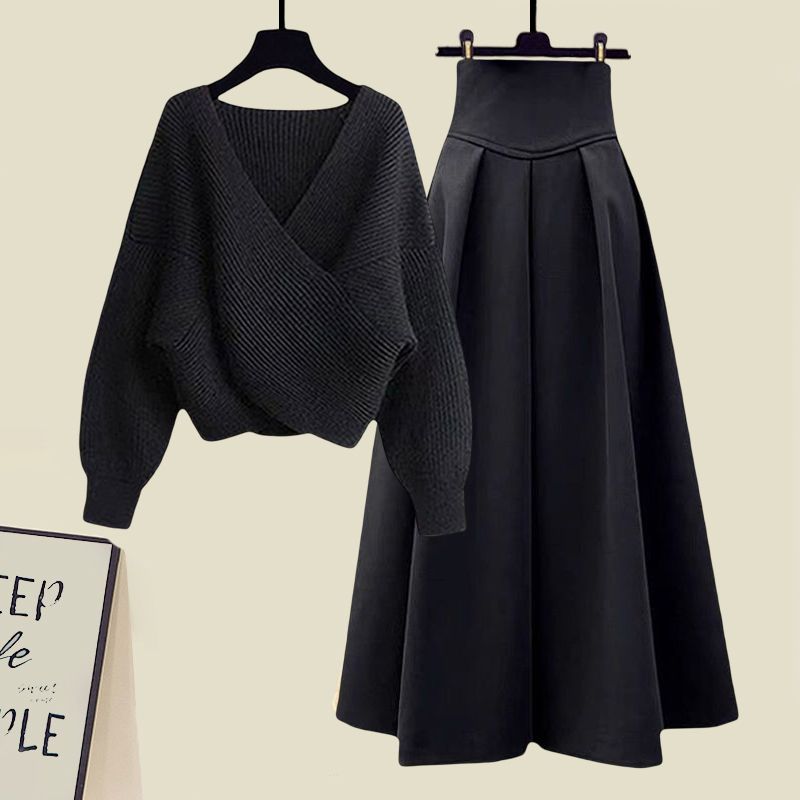 GREATHA SET Black and black