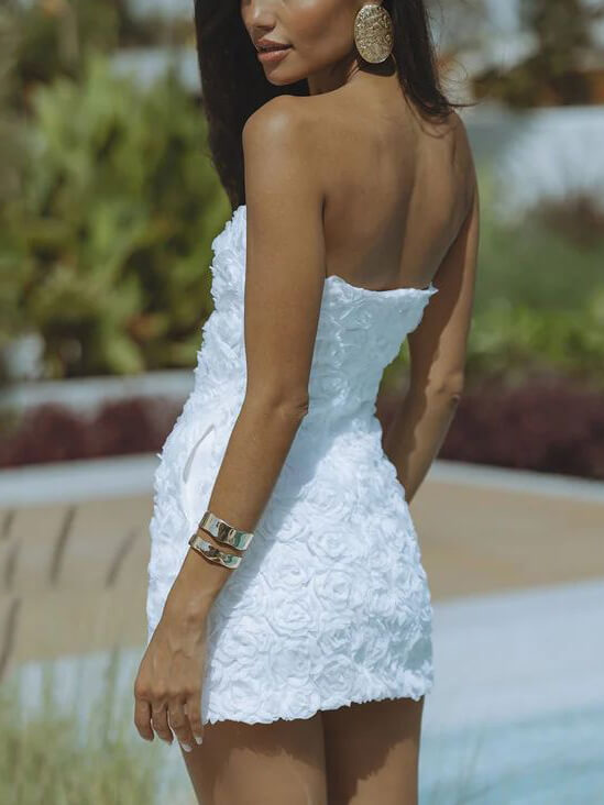 Robe courte à fleurs, dos nu, sexy, sans bretelles, couleur unie