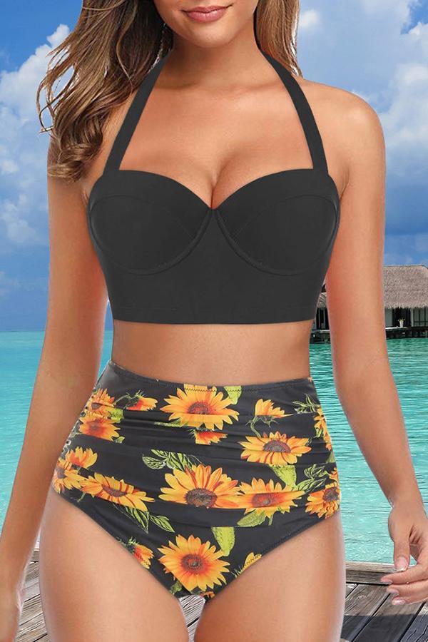 On-trend Flower Printed Bikini Swimsuit (5 Colors) Black