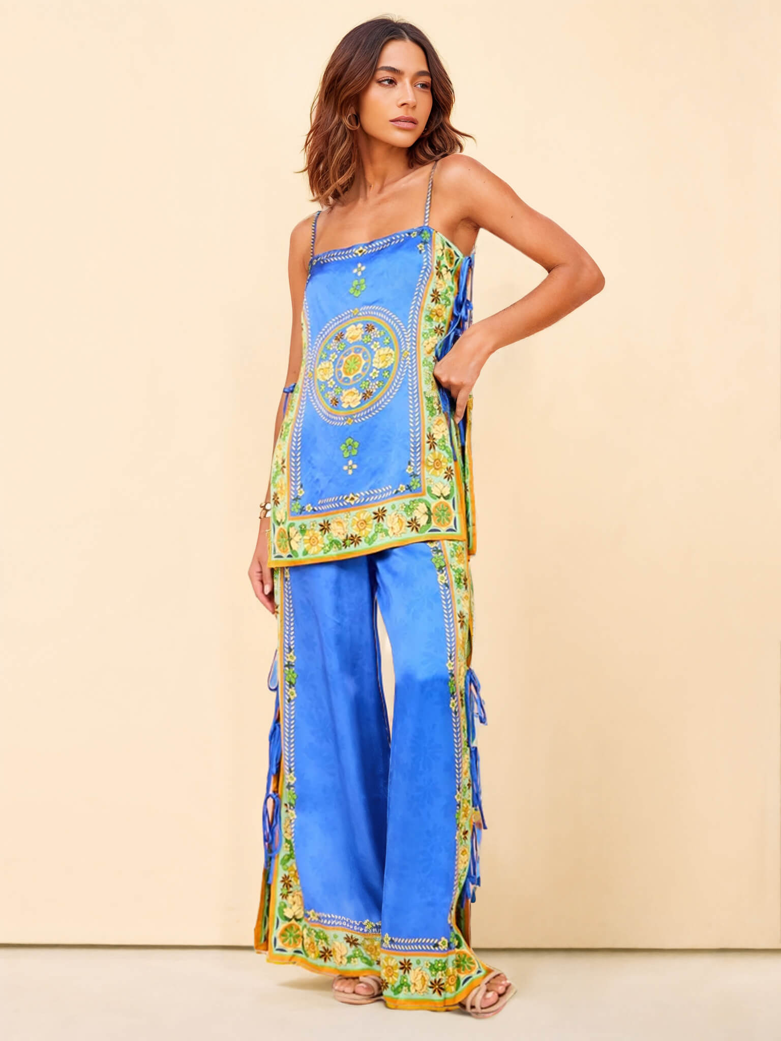 Dessus en mosaïque ornée