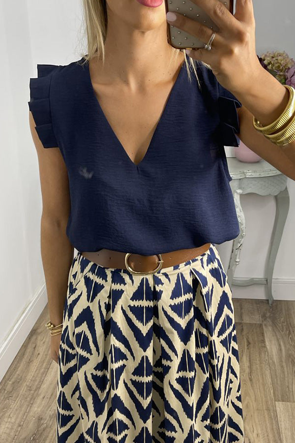 V-neck fashion shirt with ruffles on the shoulders