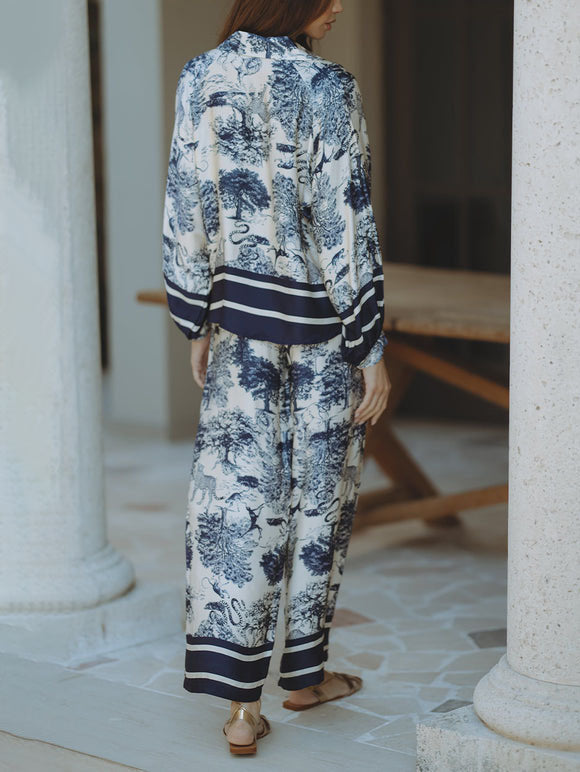 Haut ample à manches longues en satin à imprimé floral jungle