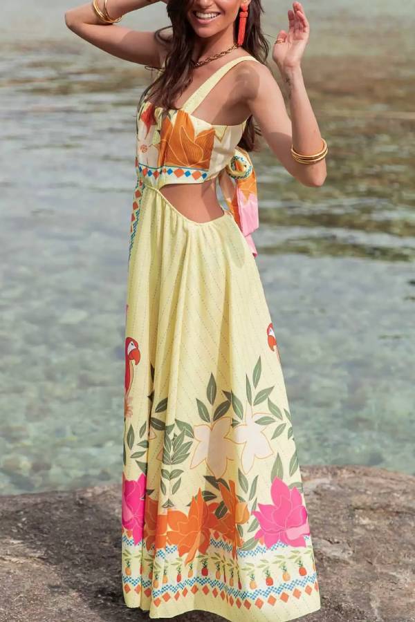 Women's waist-baring long skirt with tie