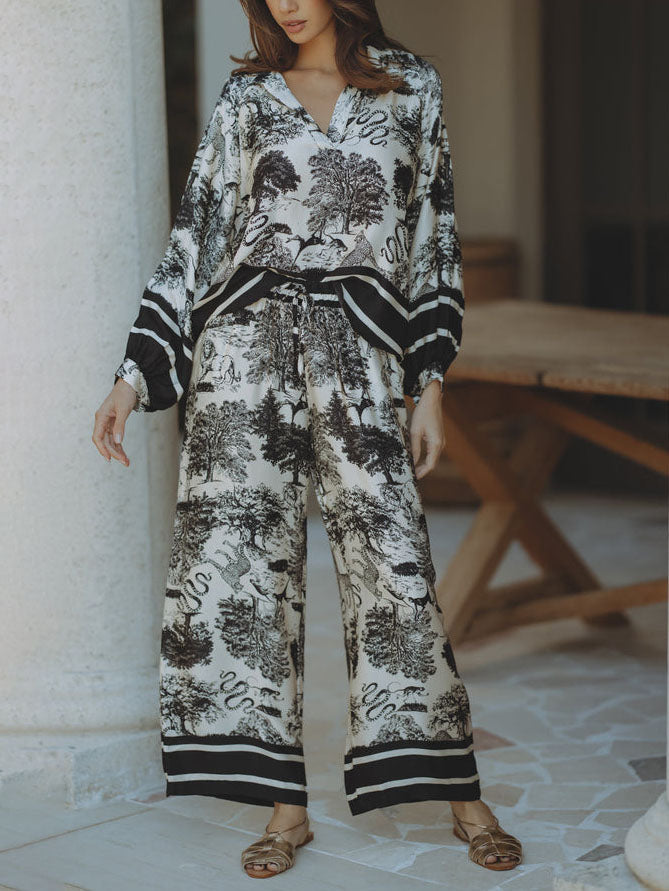 Haut ample à manches longues en satin à imprimé floral jungle