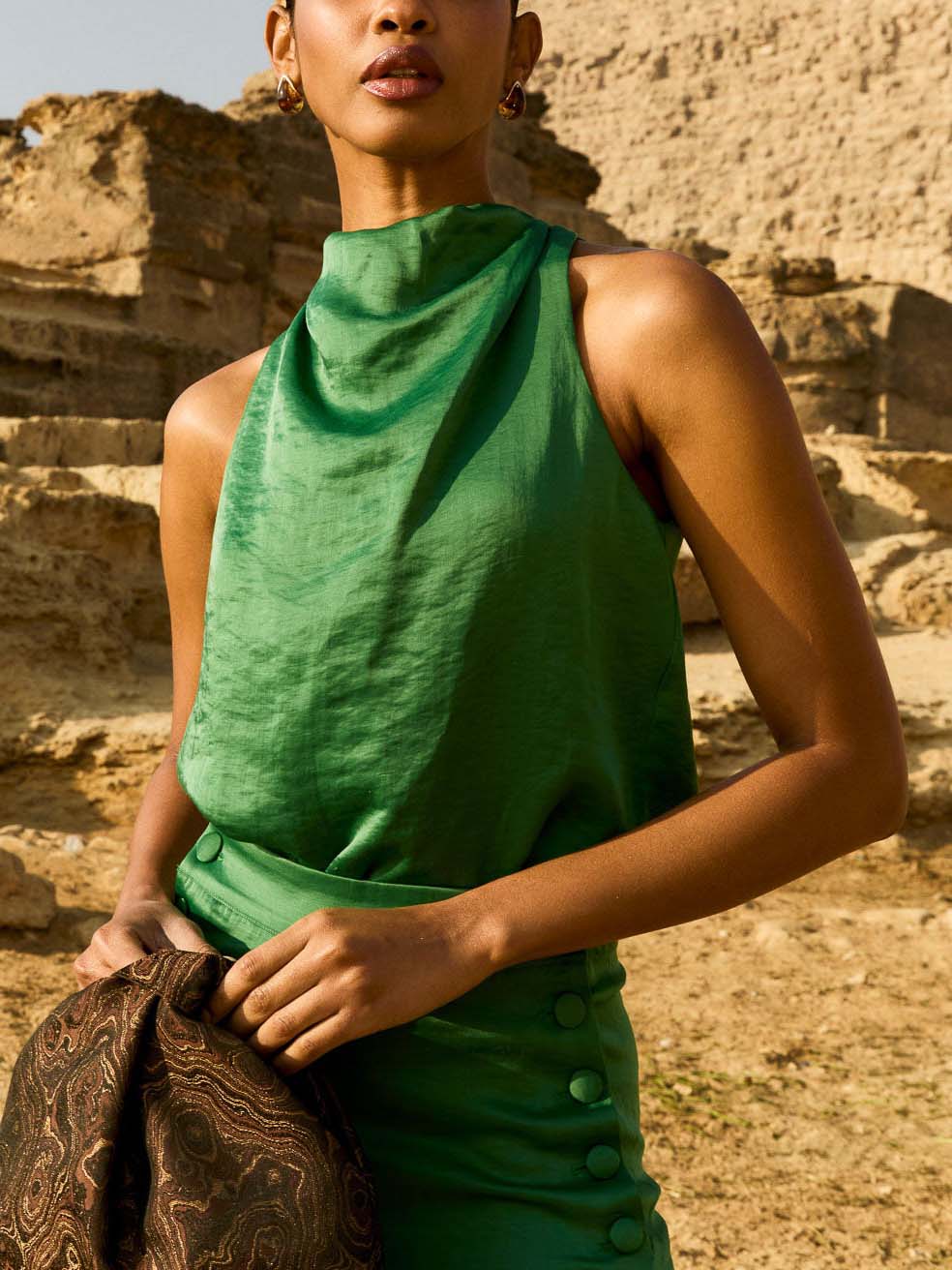 Modisches rückenfreies Top