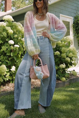 Palette Day – Lockere Strickjacke mit Farbblöcken und offener Vorderseite und Ballonärmeln 