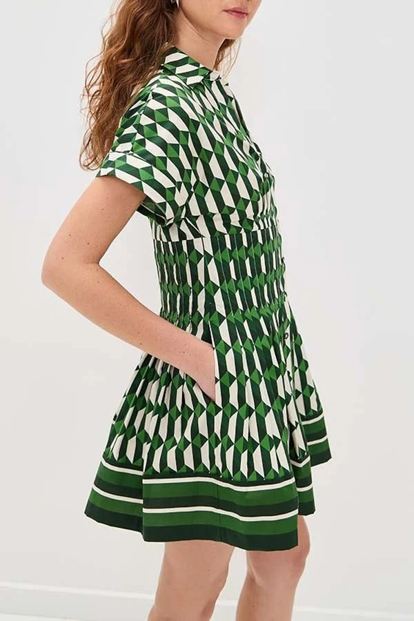 Nash – Minikleid mit weiten Ärmeln, Knopfleiste und Taschen und geometrischem Kachelmuster