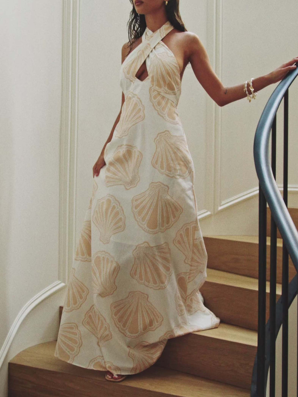 Exquisites, lässiges Maxikleid mit gekreuztem Ausschnitt und Muschelmuster