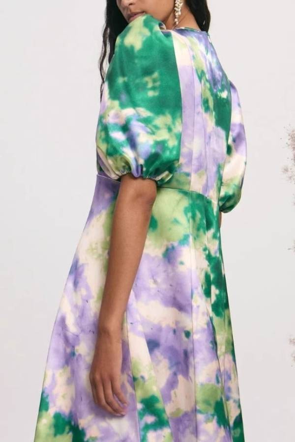 Green & Purple Tie-Dye Puff Sleeve Waist Tiered Satin Midi Dress