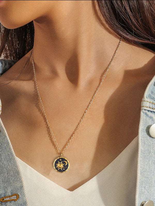 Boho Sun Moon Necklace Gold one size