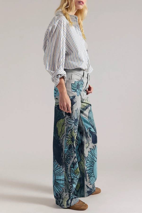 Vintage Art‑Print High‑Waist Flare Jeans