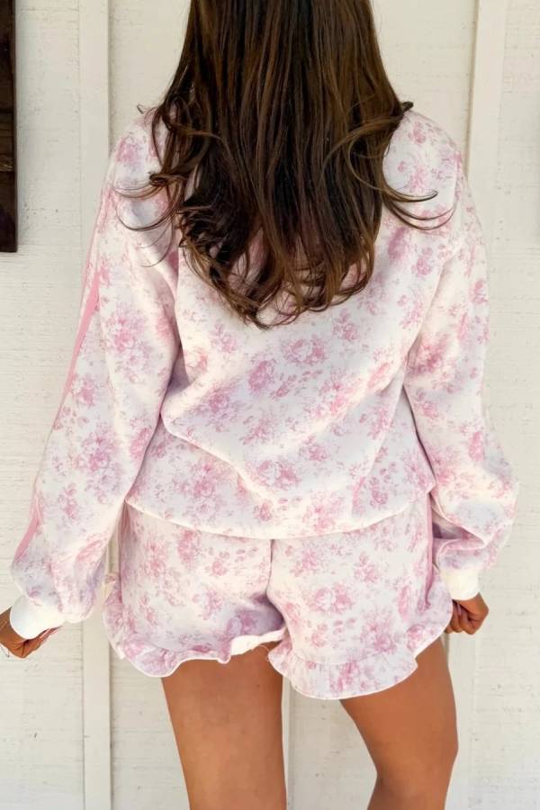 Vintage Floral Ruffle Sweatshirt & Shorts Two‑Piece Set