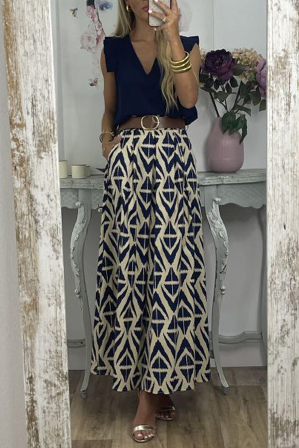 V-neck fashion shirt with ruffles on the shoulders Navy blue