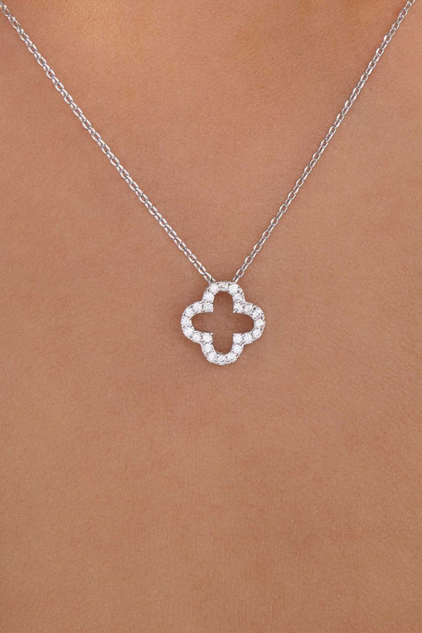 Four-Leaf Clover Pendant Rhinestone Decor Alloy Necklace SIilver one size