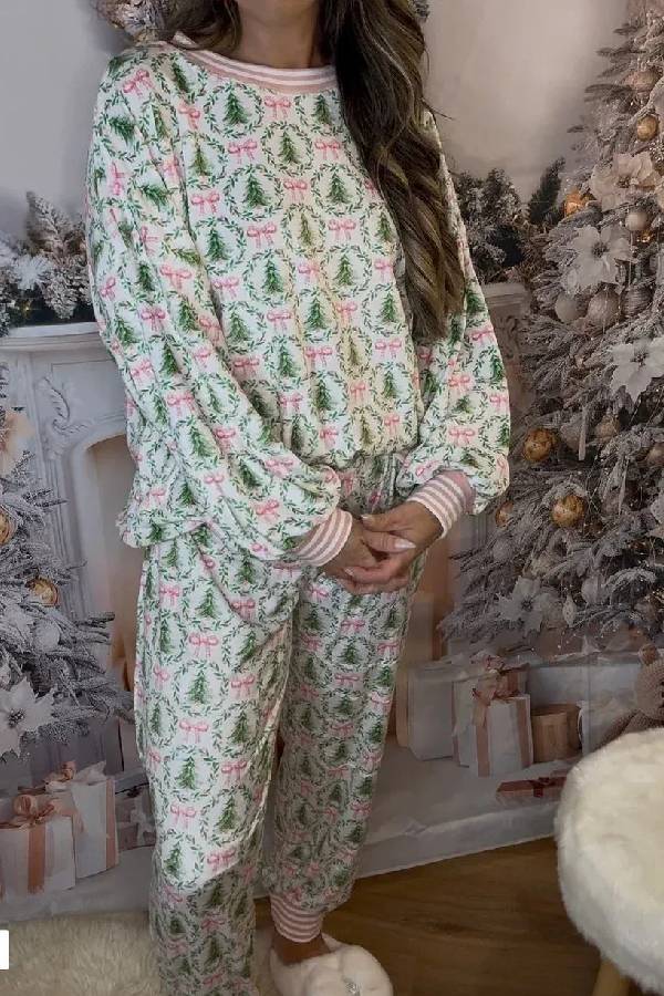 Women's Cute Holiday‑Print Pajama Set