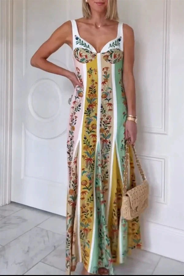 Delicate Forest – Maxikleid mit einzigartigem Print und herzförmigem Ausschnitt