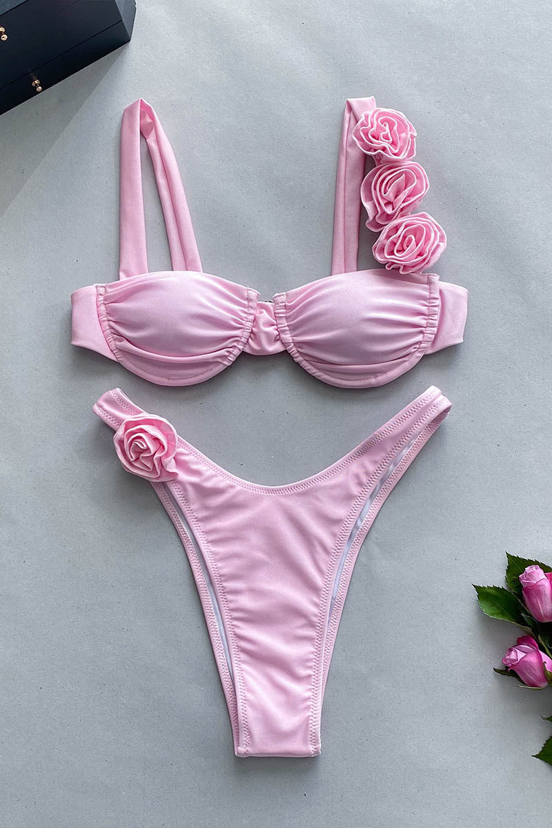 Three-dimensional flower split solid color women's swimsuit Pink