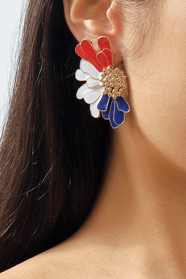 Retro Alloy Floral Pattern Earrings 2 one size
