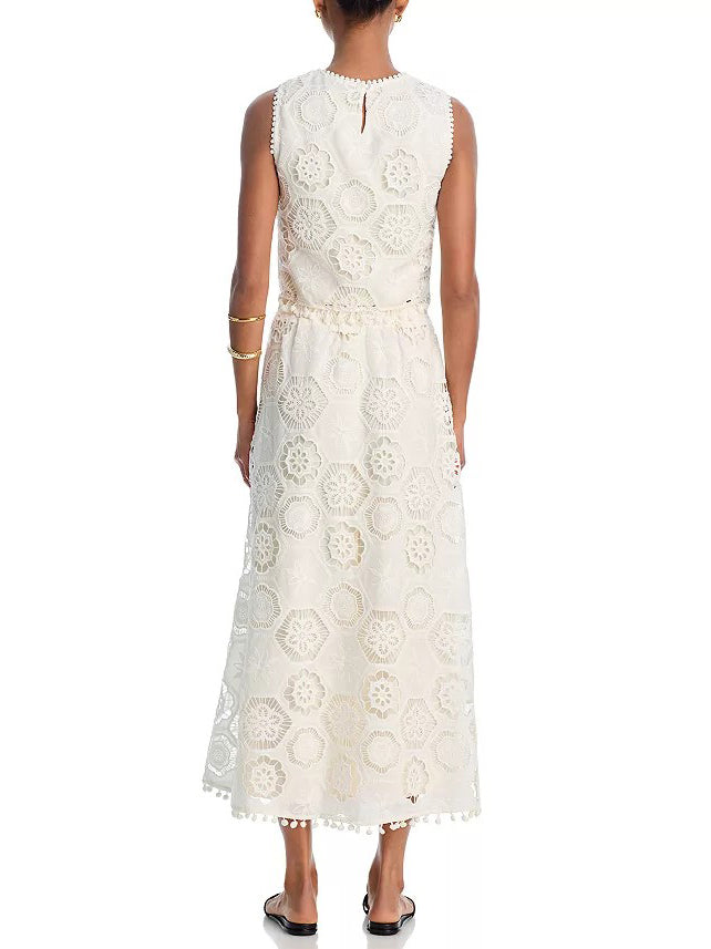 Exquisite Temperament Hollow Lace Skirt